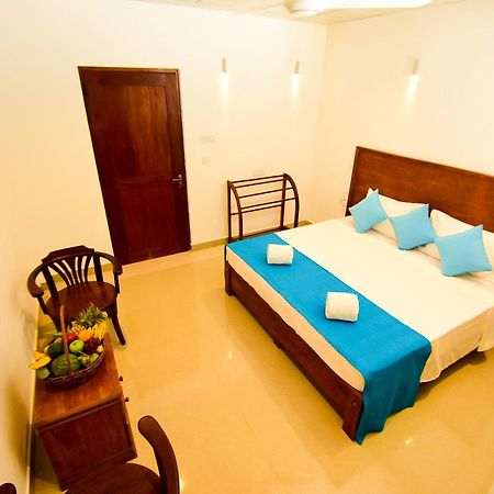 Heavens Door Guest Inn Kandy Exterior photo