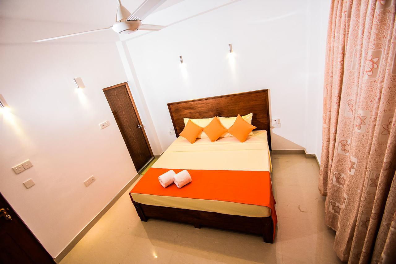Heavens Door Guest Inn Kandy Exterior photo