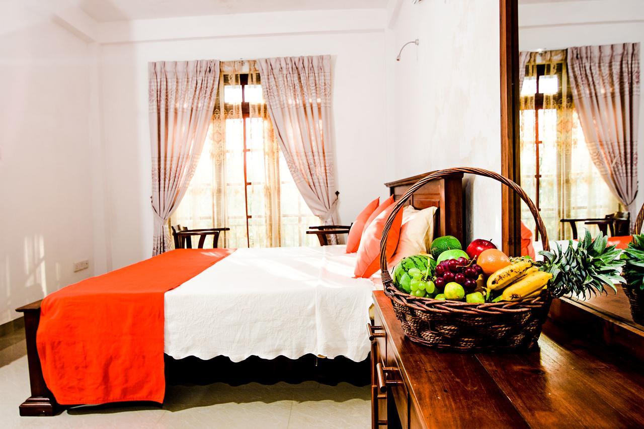 Heavens Door Guest Inn Kandy Exterior photo
